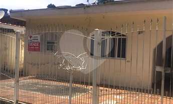 Imagem: Casa com 2 dormitórios, sala, cozinha e