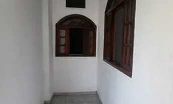 Imagem 2: Casa e quitinete para venda tem 80 metros quadrados com 3 quartos