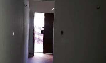 Imagem 5: Quitinete com 40 m² com quarto, banheiro, sala, cozinha e lavanderia. Água e luz individua