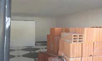 Imagem 3: 01 sala com 15m², 01 WC e independente