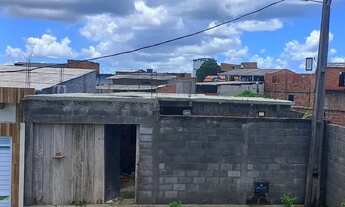 Imagem 7: Casa em fase de acabamento, a 2 KM da praia de madre de deus