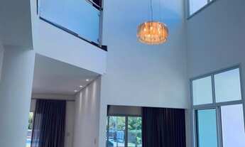 Imagem 5: Casa de condomínio sobrado para aluguel e venda tem 550 metros quadrados com 5 quartos