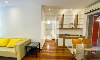 Imagem 3: Apartamento para Aluguel - Laranjeiras, 2 Quartos, 80 m2