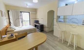 Imagem: Flat totalmente mobiliado disponível para