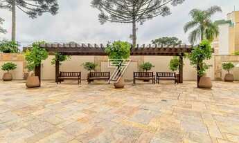 Imagem 4: Apartamento para venda possui 266 metros quadrados com 4 quartos em Mossunguê - Curitiba