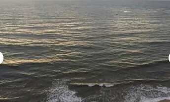 Imagem 3: Vendo apto beira mar pé na areia com 200m