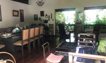 Imagem 4: Sobrado com 6 suítes sub esquina Rua Bahia