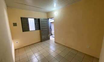 Imagem 2: Casa 02 quartos, Ceilândia Centro, próximo ao HRC