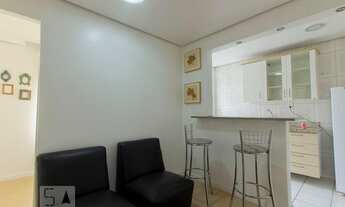 Imagem 2: Apartamento para Aluguel - Centro Histórico, 1 Quarto, 40 m2