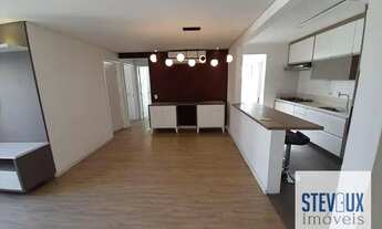 Imagem 2: Apartamento reformado em Moema Pássaros com 2 dormitórios e cozinha americana!