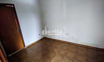 Imagem 5: Casa para aluguel, 4 quartos, 1 suíte, 1 vaga, Centro - Uberlândia/MG