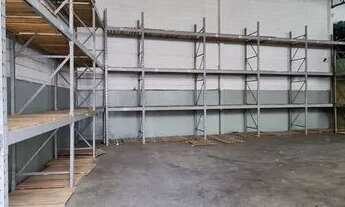 Imagem 3: Galpão para Locação em São Paulo, Vila Ribeiro de Barros, 5 banheiros, 1 vaga