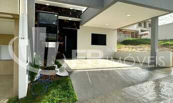 Imagem: Casa térrea à venda no Condomínio Horto