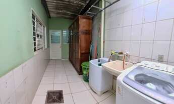 Imagem 6: Casa para venda possui 250 metros quadrados com 3 quartos em Ceilândia Sul - Brasília - DF