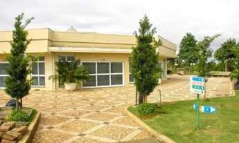 Imagem 2: Jazigo no Cemitério Parque das Aléias c/3 gavetas