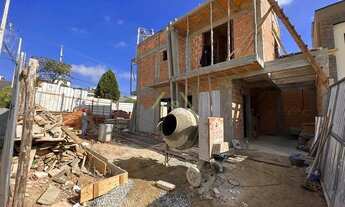 Imagem: SOBRADO DE ESQUINA COM SUÍTE NO MARACANÃ
