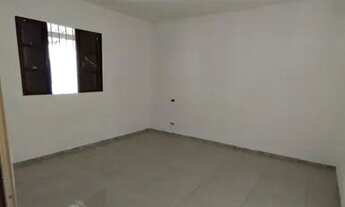 Imagem 5: Locação casa R$ 900,00 Jardim Bela Vista 1 dorm cozinha Wc área de serviço 1 vaga garagem