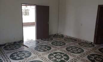 Imagem 5: Aluga-se 700 Casa com 3 dormitórios