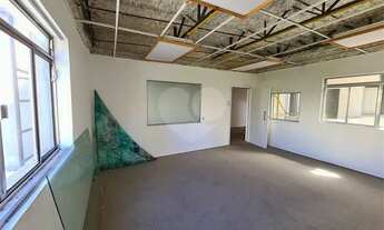 Imagem 7: Imóvel comercial sobrado para sua empresa ter além do melhor local uma distribuição top mu