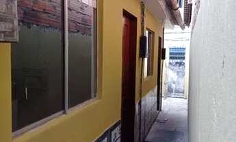 Imagem 2: 2 Kitnets disponíveis a poucos metros da br 316 ,Marituba