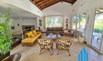 Imagem 7: Casa de alto padrão na Aldeia da Praia com projeto exclusivo