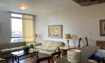 Imagem 4: Apartamento para aluguel e venda tem 230 metros quadrados com 4 quartos