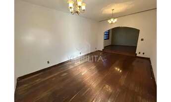 Imagem 2: Casa para locação com 4 quartos e 10 vagas no Bairro Bandeirantes