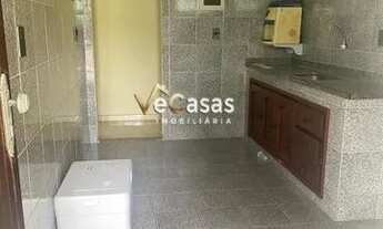 Imagem 4: EXECELENTE CASA COM QUINTAL E PISCINA