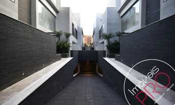 Imagem 3: Casa em condomínio com 4 suítes e 5 vagas