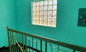 Imagem 2: Casa para Venda em Santa Luzia, BELO VALE, 3 dormitórios, 1 suíte, 2 banheiros, 4 vagas