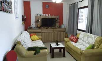 Imagem 4: Excelente aqui no massaguaçu com três dormitórios e piscina linda, linda !!