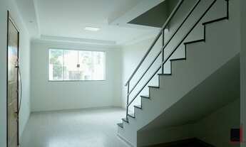 Imagem 7: VENDA Casa com 4 dormitórios