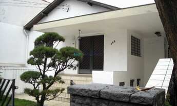 Imagem: Casa próxima ao metrô Praça da Árvore!