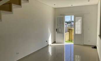 Imagem 3: Casa para aluguel possui 75 metros quadrados com 2 quartos em Chácara Canta Galo - Cotia