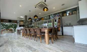 Imagem 6: Casa Duplex com subsolo, 8 suítes!