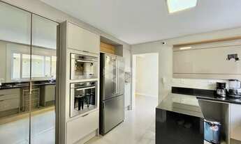 Imagem 7: CASA 4 QUARTOS COM 4 VAGAS