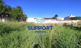 Imagem 6: Oportunidade Única: Terreno Espaçoso de 1080m² na Rua Principal de Nova Guarapari, ES