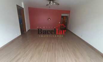 Imagem: Apartamento Padrão / Residencial / Tijuca