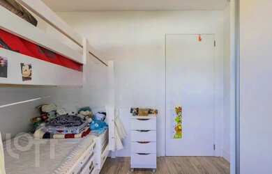 Imagem 14: Apartamento à venda em Petrópolis com 66 m², 2 quartos, 1 suíte, 2 vagas