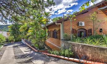 Imagem 3: Casa à Venda No Encano com Galpão