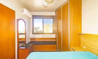 Imagem 3: Imóvel para aluguel possui 63 metros quadrados com 2 quartos em Santana - Porto Alegre - R