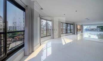 Imagem: Imóvel para venda tem 375 metros quadrados