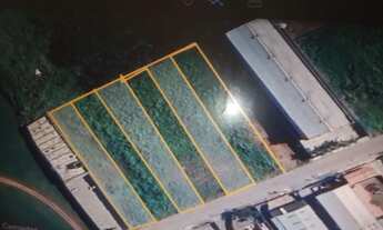 Imagem 2: Terrenos industrial ao lado do paraquedismo