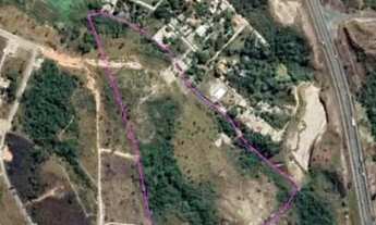 Imagem: ÁREA EM ESMERALDA/MG