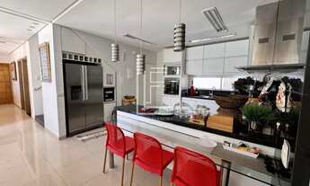 Imagem 7: Belíssima casa de 320m² e linda área gourmet com ofurô e piscina - Condomínio Altavistta