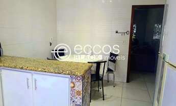 Imagem 4: Casa à venda, 3 quartos, 1 suíte, 2 vagas, Jardim Regina - ARAGUARI/MG