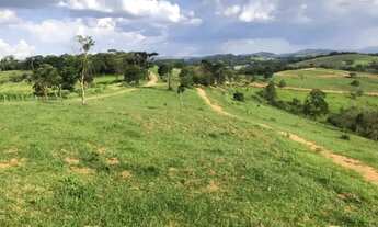 Imagem 3: Seu lugar de paz em Atibaia! Espaço, verde e tranquilidade em um só lugar