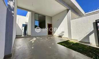 Imagem: Casa com 3 quartos e 180m² à venda por