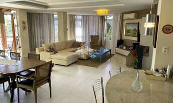 Imagem 2: CASA SEMIMOBILIADA COM 8 QUARTOS SENDO 2 SUÍTES 6 VAGAS DE GARAGEM NO BAIRRO CARVOEIRA EM