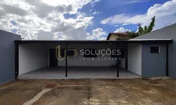 Imagem 3: 2 Quartos | Condomínio | Portão Eletrônico | IPTU Desmembrado